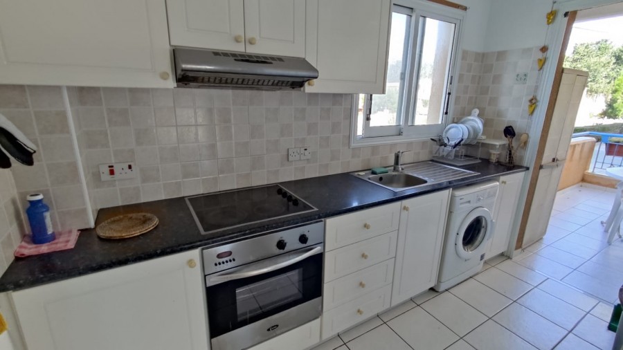 Apartment For Rent  in  Kato Paphos - Universal