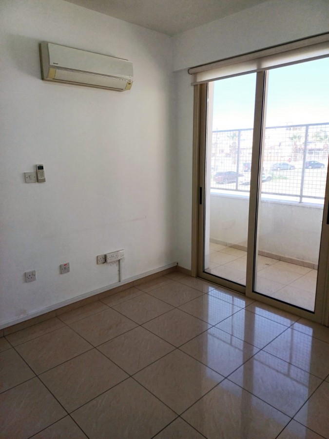 Paphos, Paphos Office  For Rent | WW12551