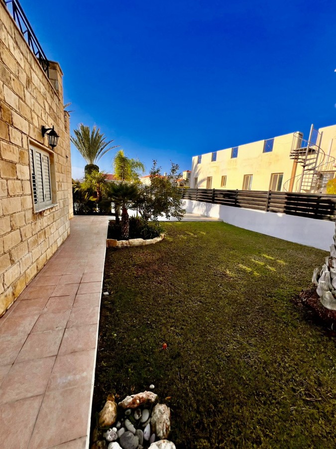 Detached Villa For Sale  in  Peyia - Coral Bay