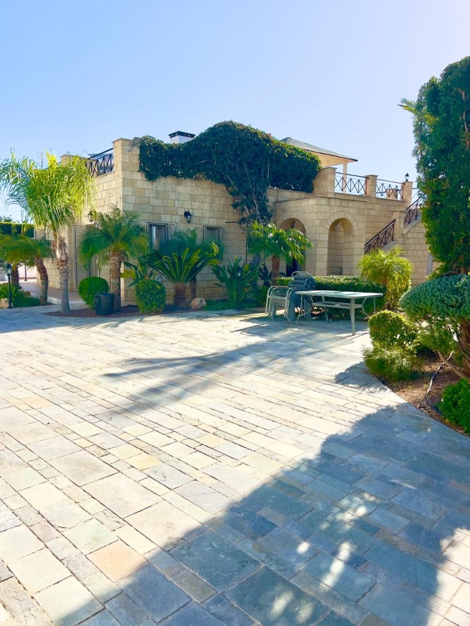 Peyia - Coral Bay, Paphos Detached Villa For Sale | WW12573