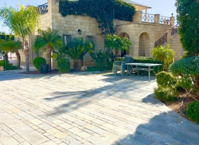 Peyia - Coral Bay, Paphos Detached Villa For Sale | WW12573