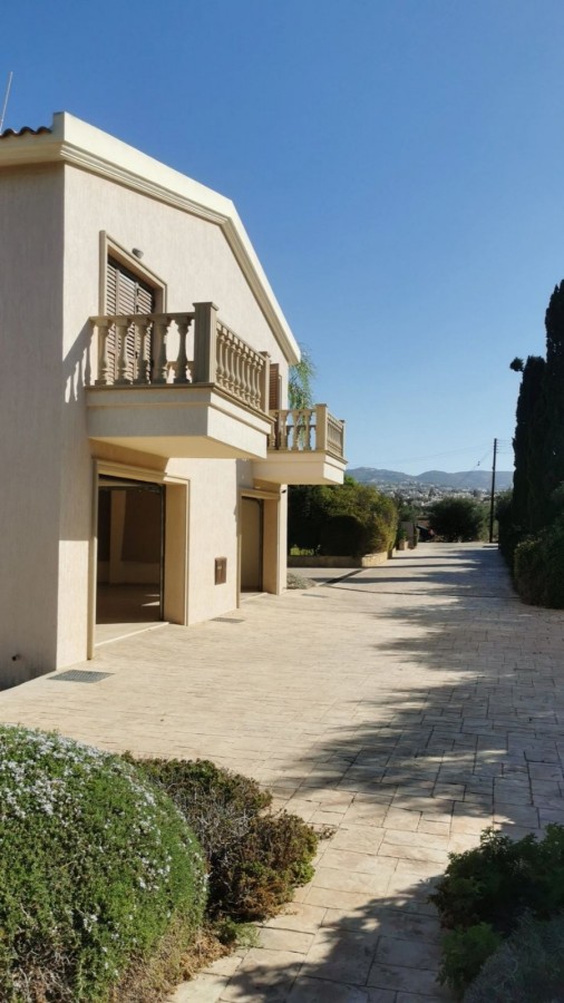 Detached Villa For Sale  in  Empa