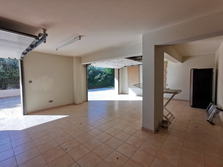 Detached Villa For Sale  in  Empa