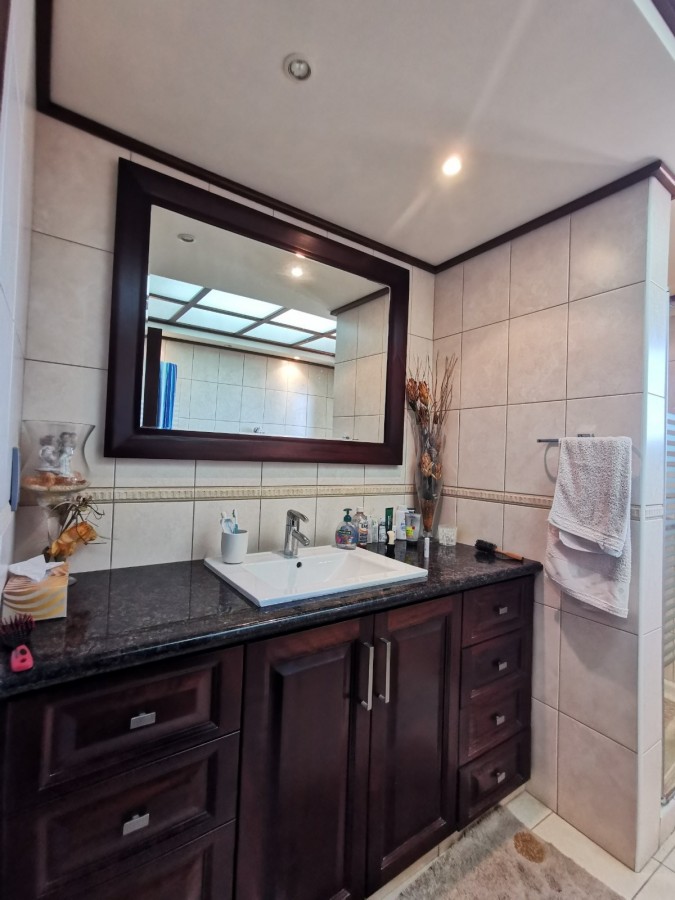 Detached Villa For Sale  in  Empa