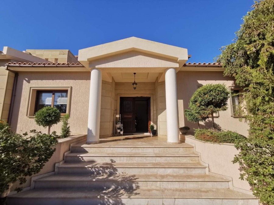 Detached Villa For Sale  in  Empa