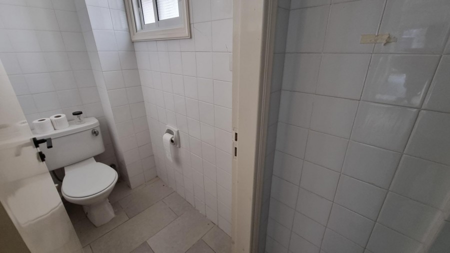Shop For Rent  in  Kato Paphos