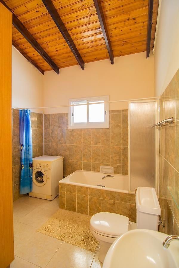 Bungalow For Rent  in  Agia Marina Chrysochous