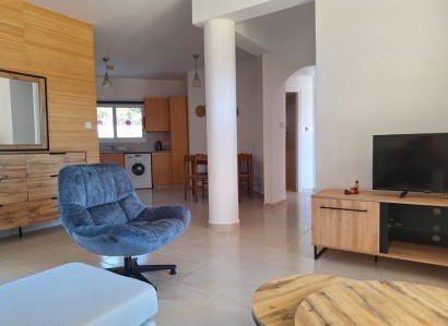Kato Paphos - Universal Apartment For Sale | WW12589